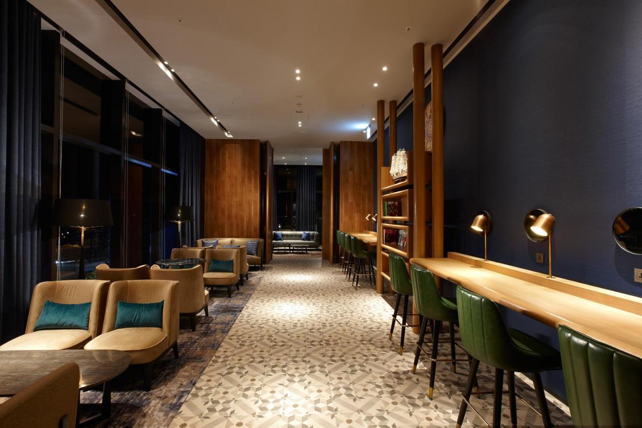 คอซซี บลู Hotel จงลี่ ภายนอก รูปภาพ The library at the hotel