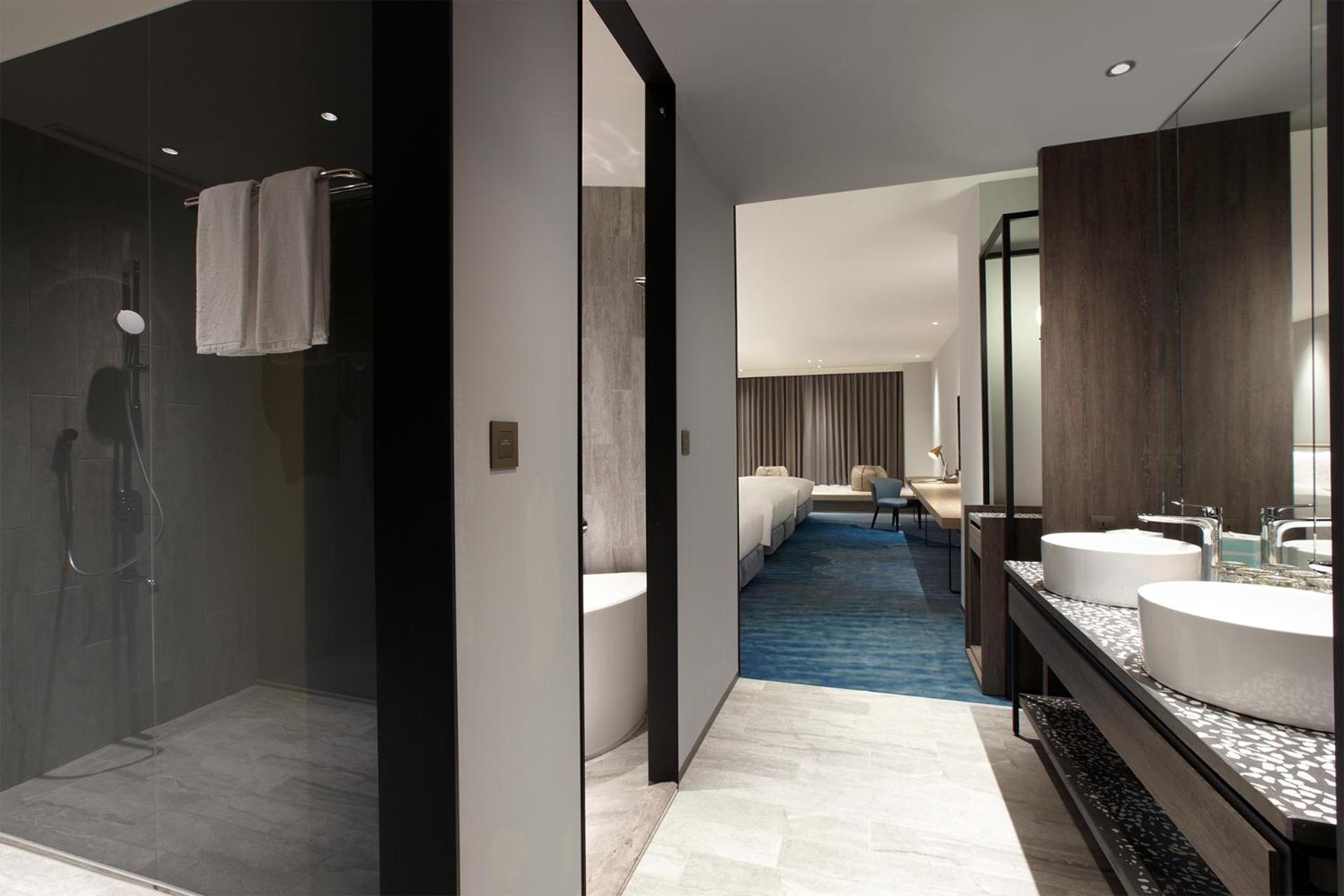 คอซซี บลู Hotel จงลี่ ภายนอก รูปภาพ A bathroom at the hotel